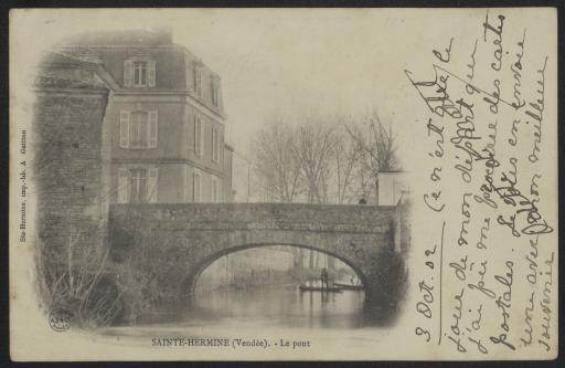Les ponts sur la Smagne : le pont en centre-bourg (vues 1-3, lavandières, vue 3) et le pont de Richambeau avec une charrette et une calèche passant dessus (vues 5-9).