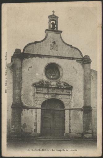 La façade d'entrée de la chapelle de Lorette.
