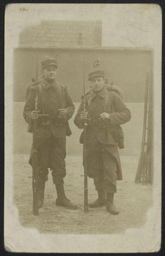 Carte postale adressée à son frère Eusèbe, hôpital du Val-de-Grâce (Paris), 22 février 1915.