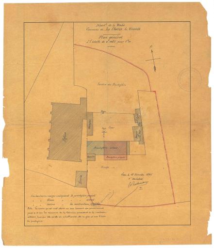 Reconstruction : plan général indiquant l'emplacement du presbytère actuel ainsi que celui du presbytère projeté / Signé par : Léon Ballereau, architecte.