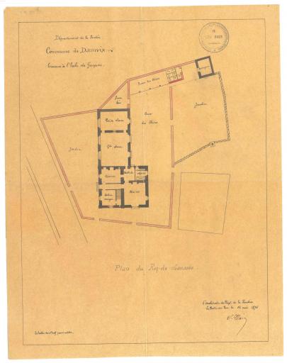 Travaux : plan du rez-de-chaussée de l'école où doivent être effectués les travaux / Signé par : Victor Clair, architecte.