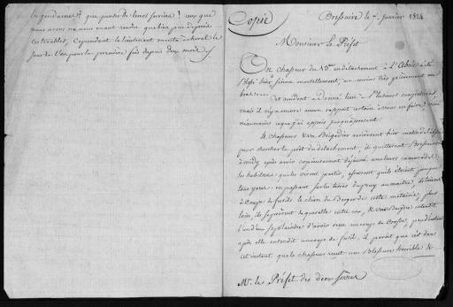 Lettres des sous-préfets de Bressuire (19 lettres, 7 janvier-1er avril 1814), de Marennes (17 janvier 1814), de Napoléon (25 février 1814), des Sables-d'Olonne (25 février 1814) et de Saintes (8 avril 1814) à Boissy d'Anglas.