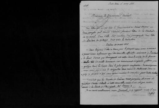 Correspondance de Linois, gouverneur de la Guadeloupe et dépendances, à Vaugiraud, 1er-9 mai 1815. - 4 lettres et annexes.