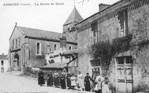 L'arrivée à Aubigny par la route de Nieul-le-Dolent (vues 1 et 2), par la route de Nesmy (vues 3 et 4), par la route de Moutiers-les-Mauxfaits (vue 5), par la route de La Roche-sur-Yon (vue 6).