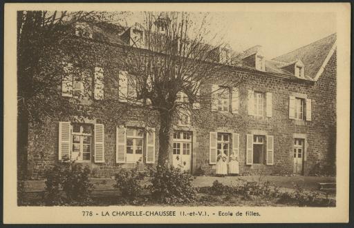 La Chapelle-Chaussée. École de filles (vue 1) ; école de garçons (vue 2) ; intérieure de l'église (vue 3) ; rue du bourg (vues 4-6).