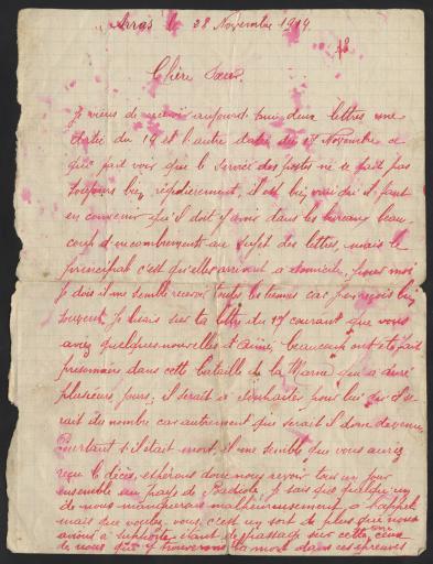 (1Num1/142/1). Correspondance adressée par Emile Grattepin à ses proches depuis Arras (Pas-de-Calais), de 1914 au 5 juin 1915, puis de La Ferté-Milon (Aisne) le 9 juin 1915. - 2 lettres et 4 cartes postales.