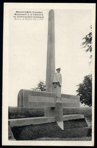 (176 J 107-2). Mouchamps. - Monument à la mémoire du commandant René Guilbaud, sculpture des frères Martel, Jan et Joël. 1 carte postale.