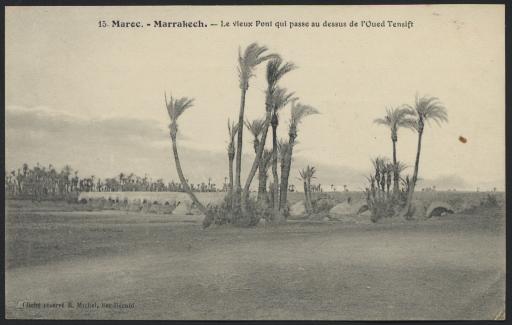 (176 J 120). Maroc. - 2 cartes postales de Marrakech, 3 de Fès, 4 de Meknès, 2 de Rabat, 1 de Casablanca, et 2 de Tanger .